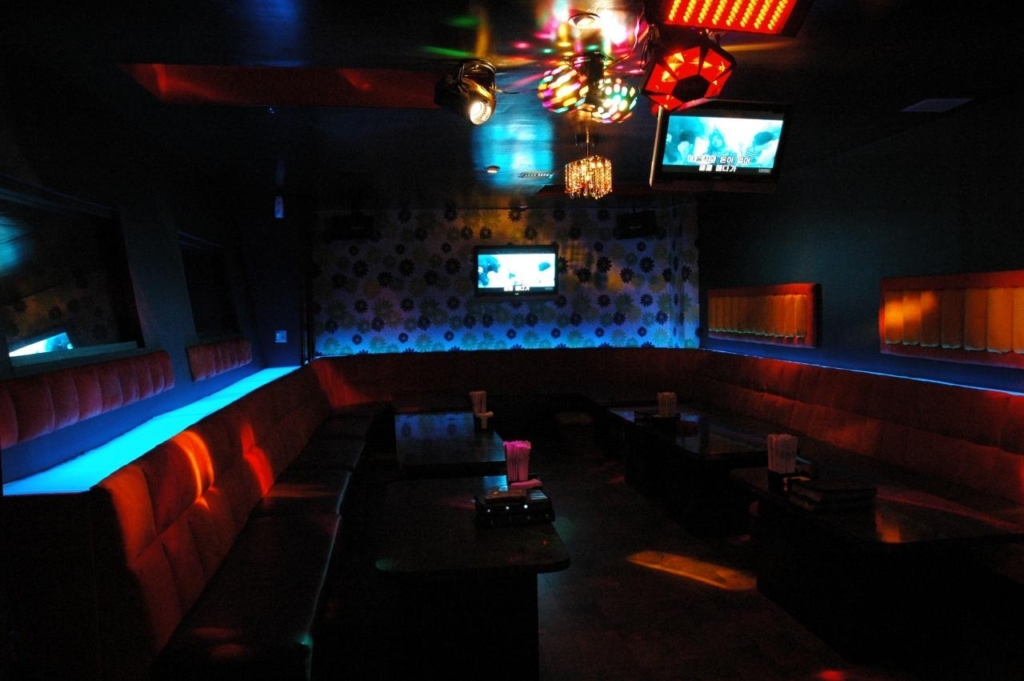 Karaoke Lounge