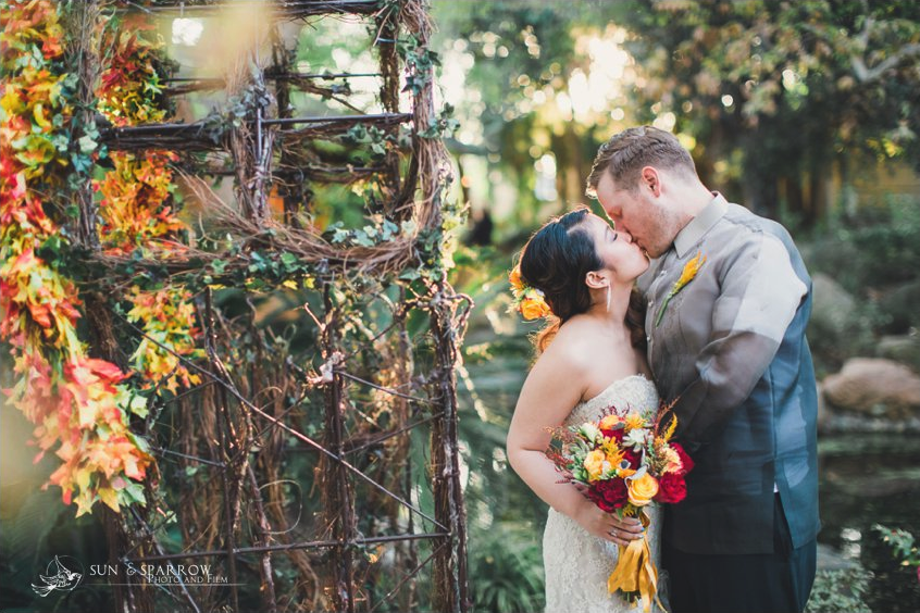 Japanese Gardens - engagement photo